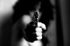 girl_with_gun_01.jpg
