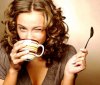 coffe-woman-com___girl_drinking_coffee6.jpg