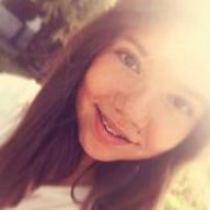 Nina_Biebs
